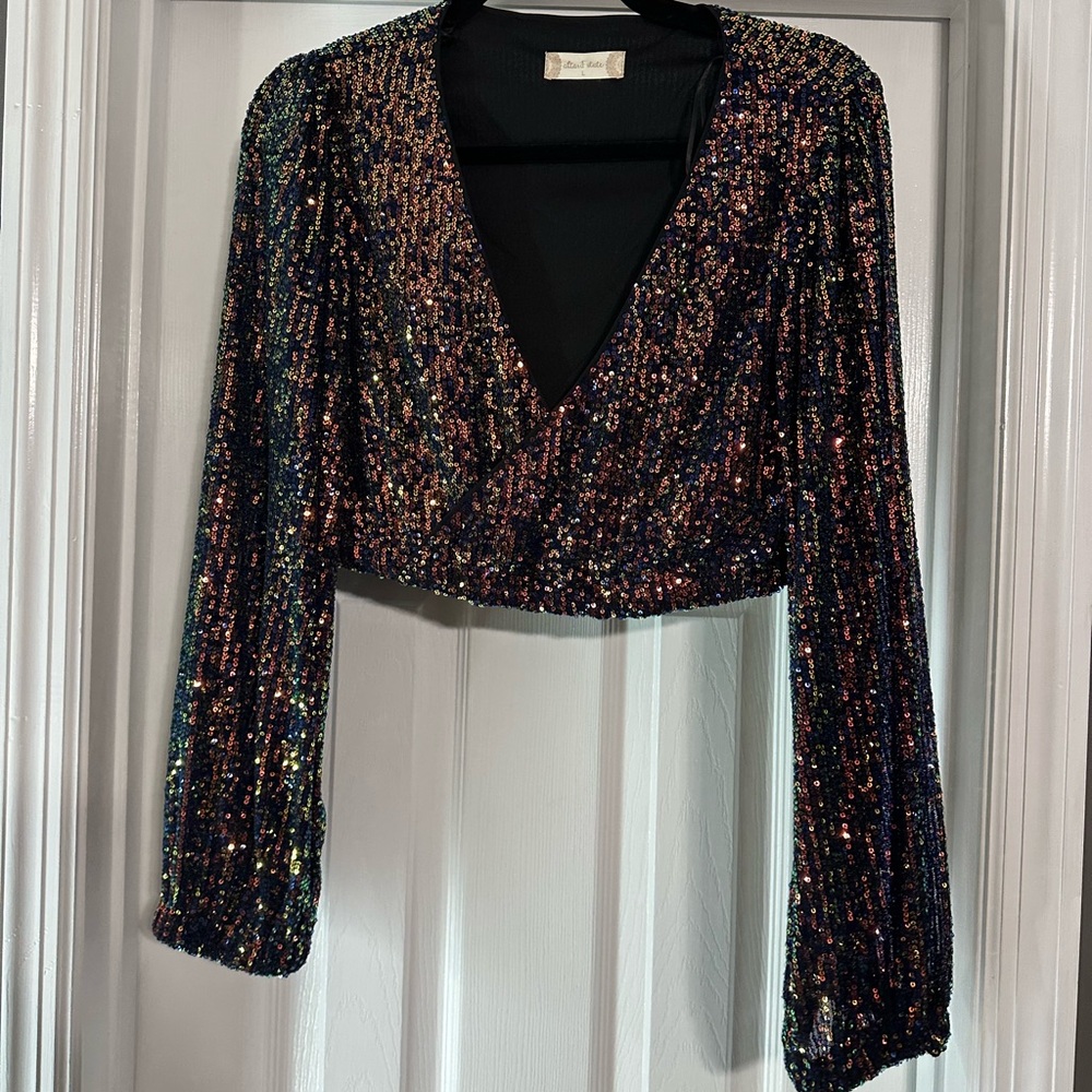 Altar'd State Sequin V-Neck Crop Top - Black and Multicolor